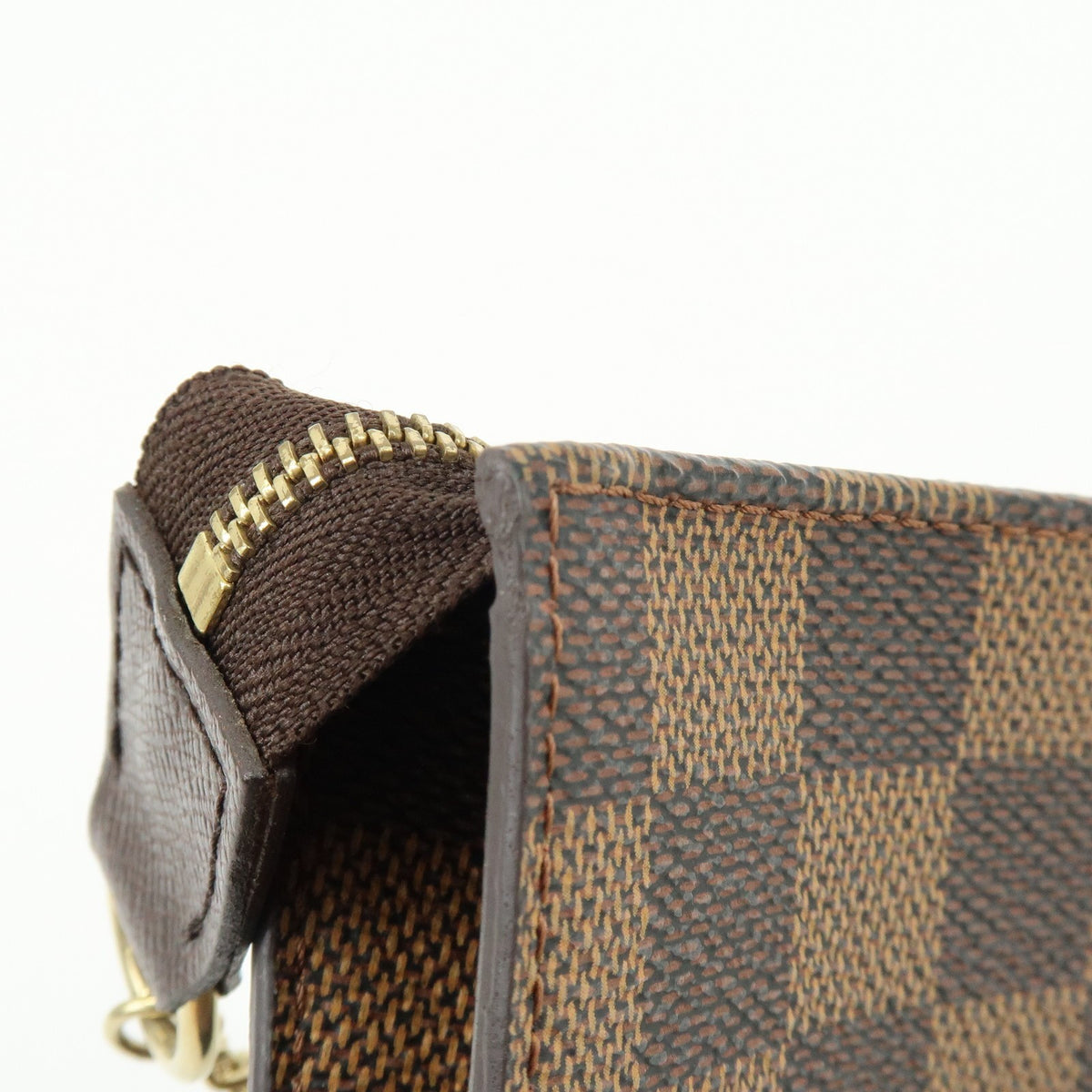 Louis Vuitton Marais Bucket Zip Damier, Brown, Canvas, Clutch