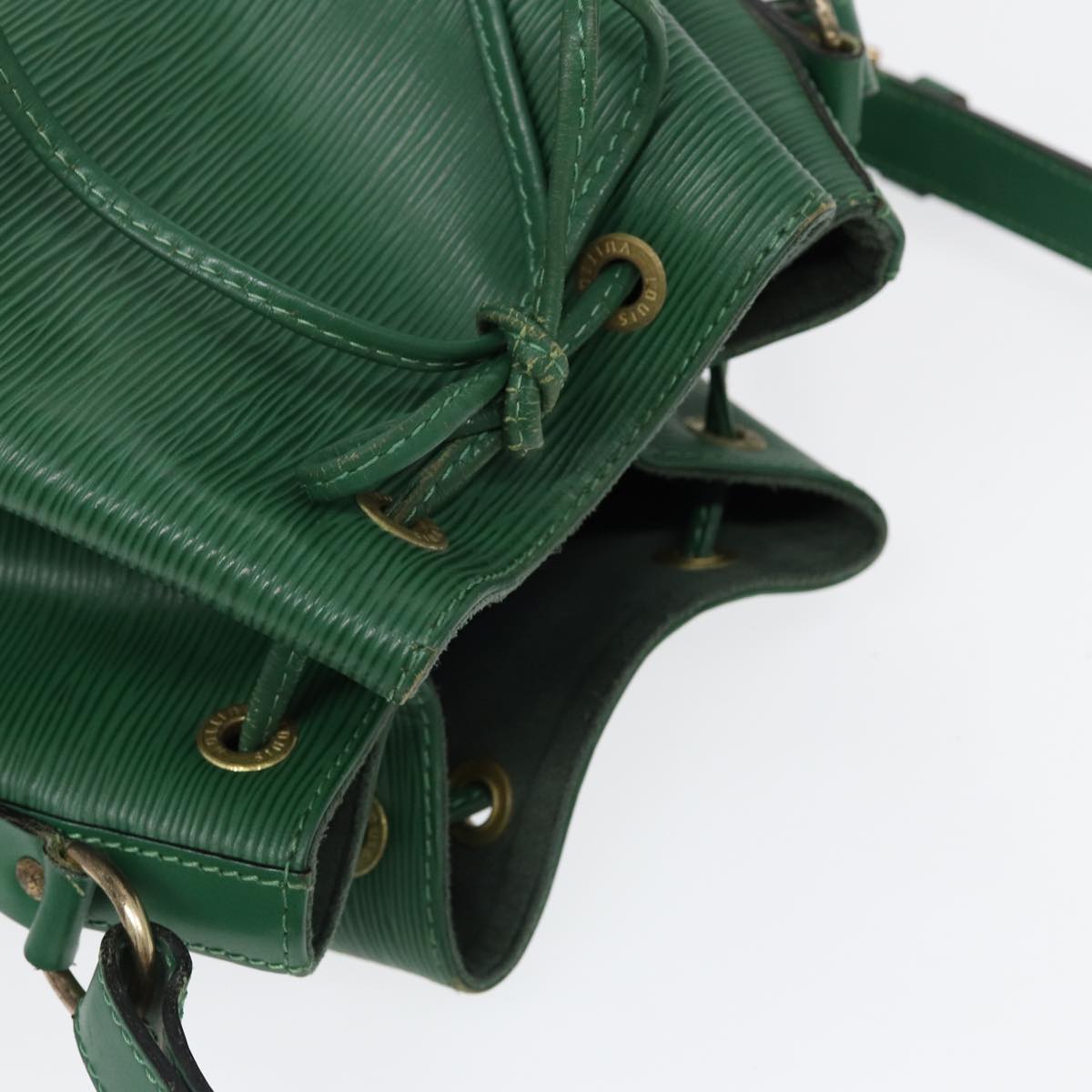 Louis Vuitton Noé PM, Green, Leather, shoulder