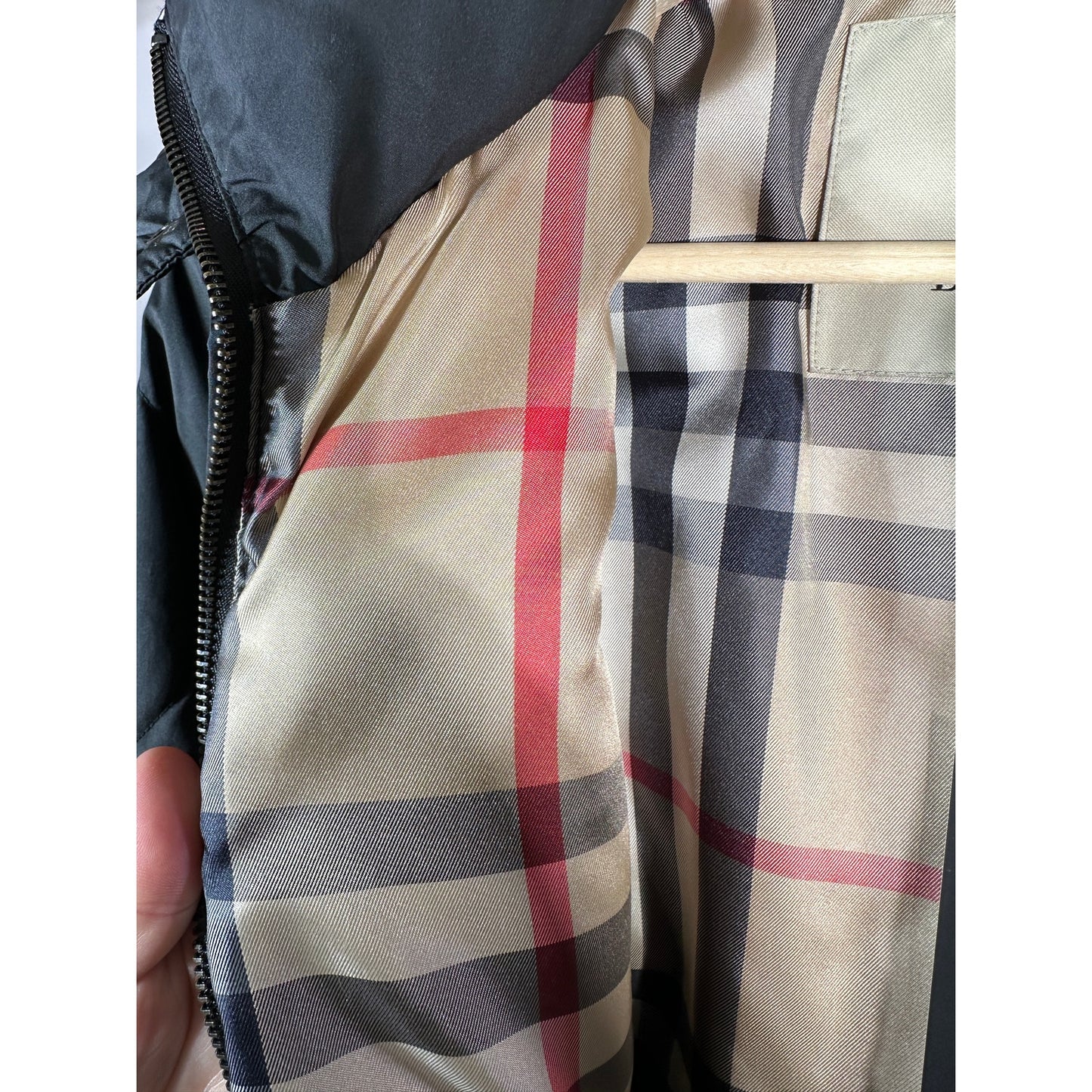 Пуховик Burberry