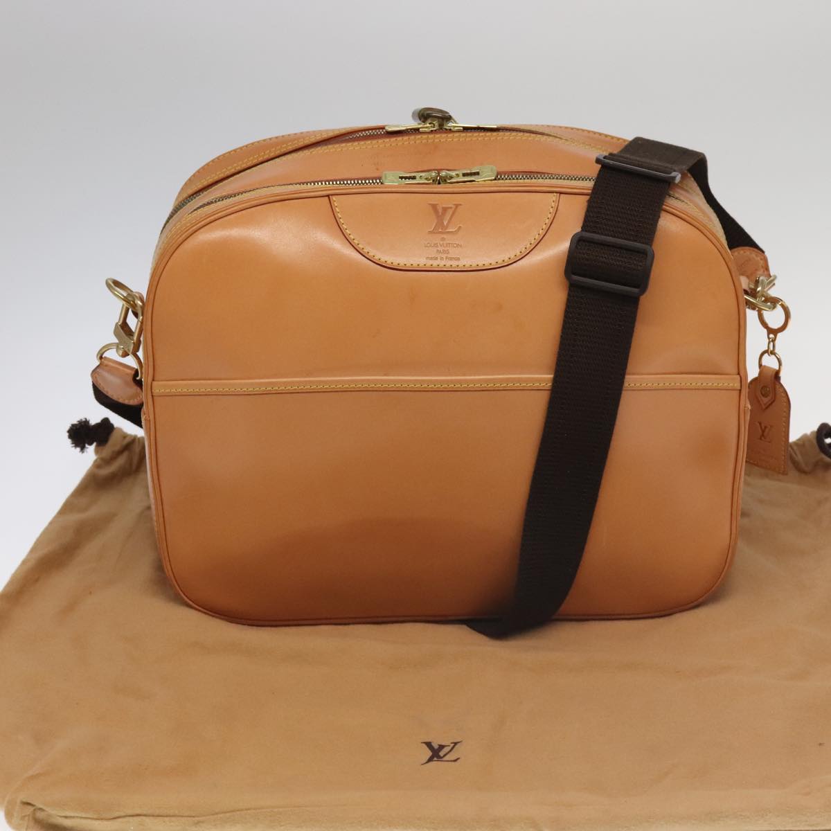 Louis Vuitton Reporter, Beige, Leather, shoulder