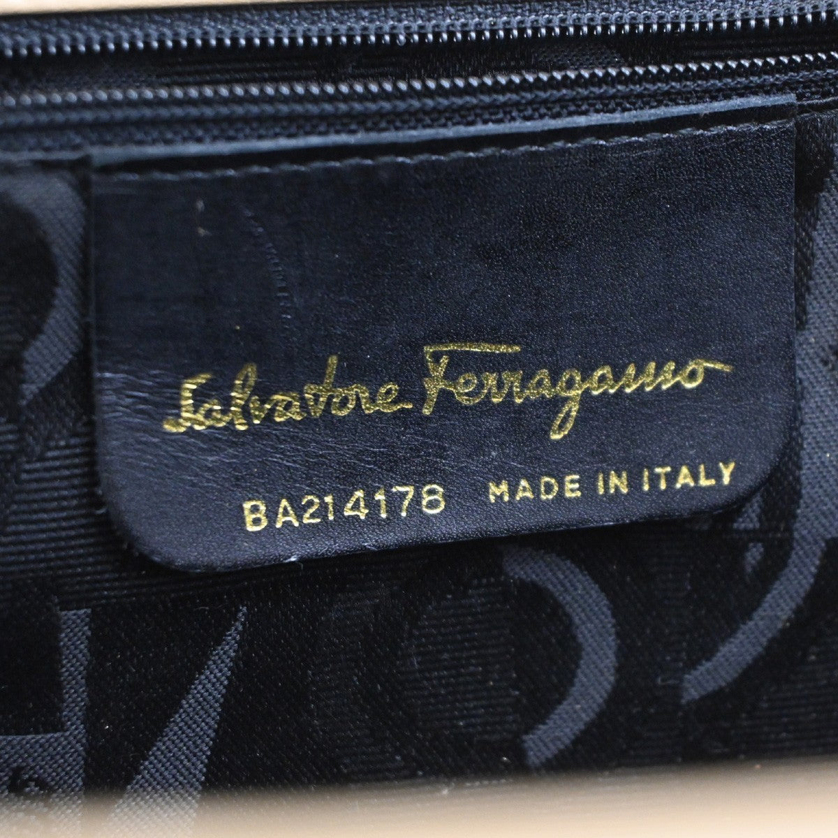 Salvatore Ferragamo Convertible Vara Bow Tote Leather, Beige, Leather, Handbag