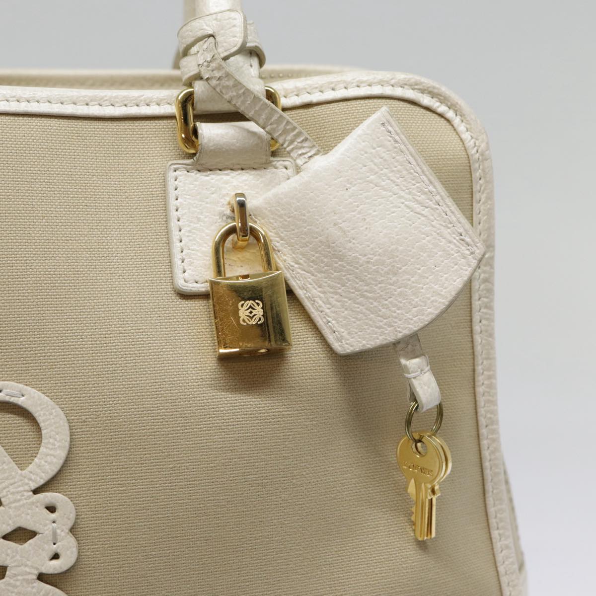 Loewe Anagram, Beige, Canvas, handbag