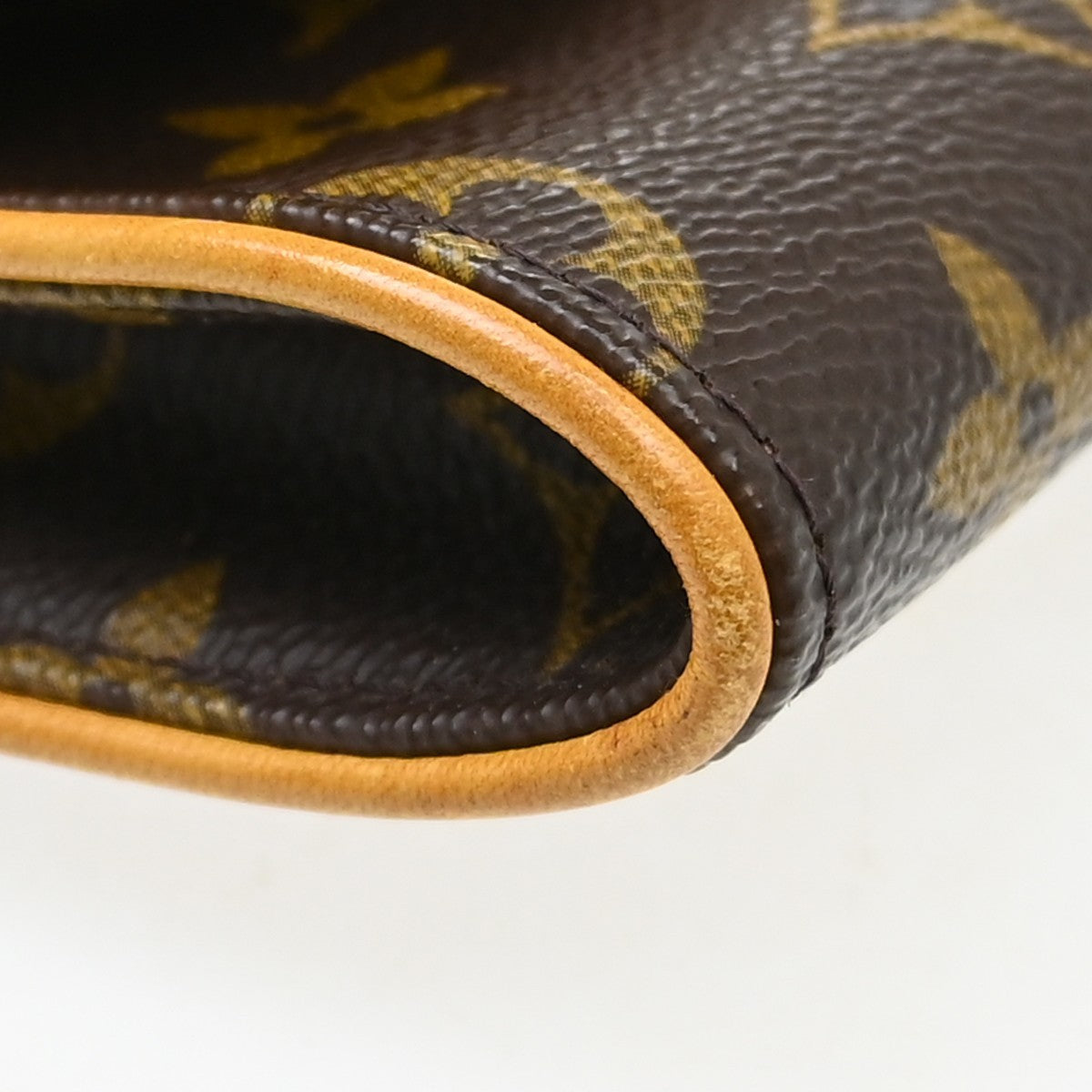 Louis Vuitton Twin Monogram Canvas, Brown, Canvas, Clutch