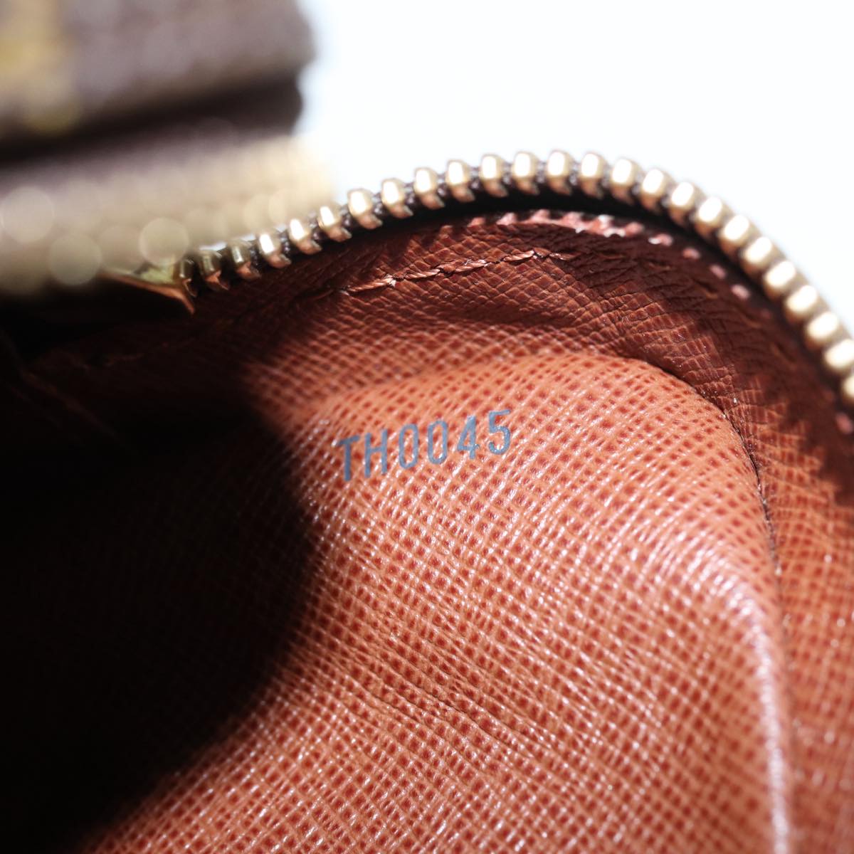 Louis Vuitton Amazon, Brown, Canvas, shoulder