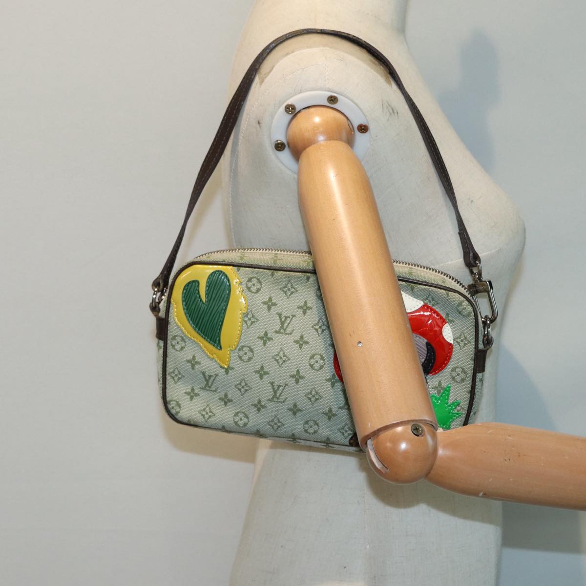 Louis Vuitton Conte De Fées, Green, Canvas, clutch