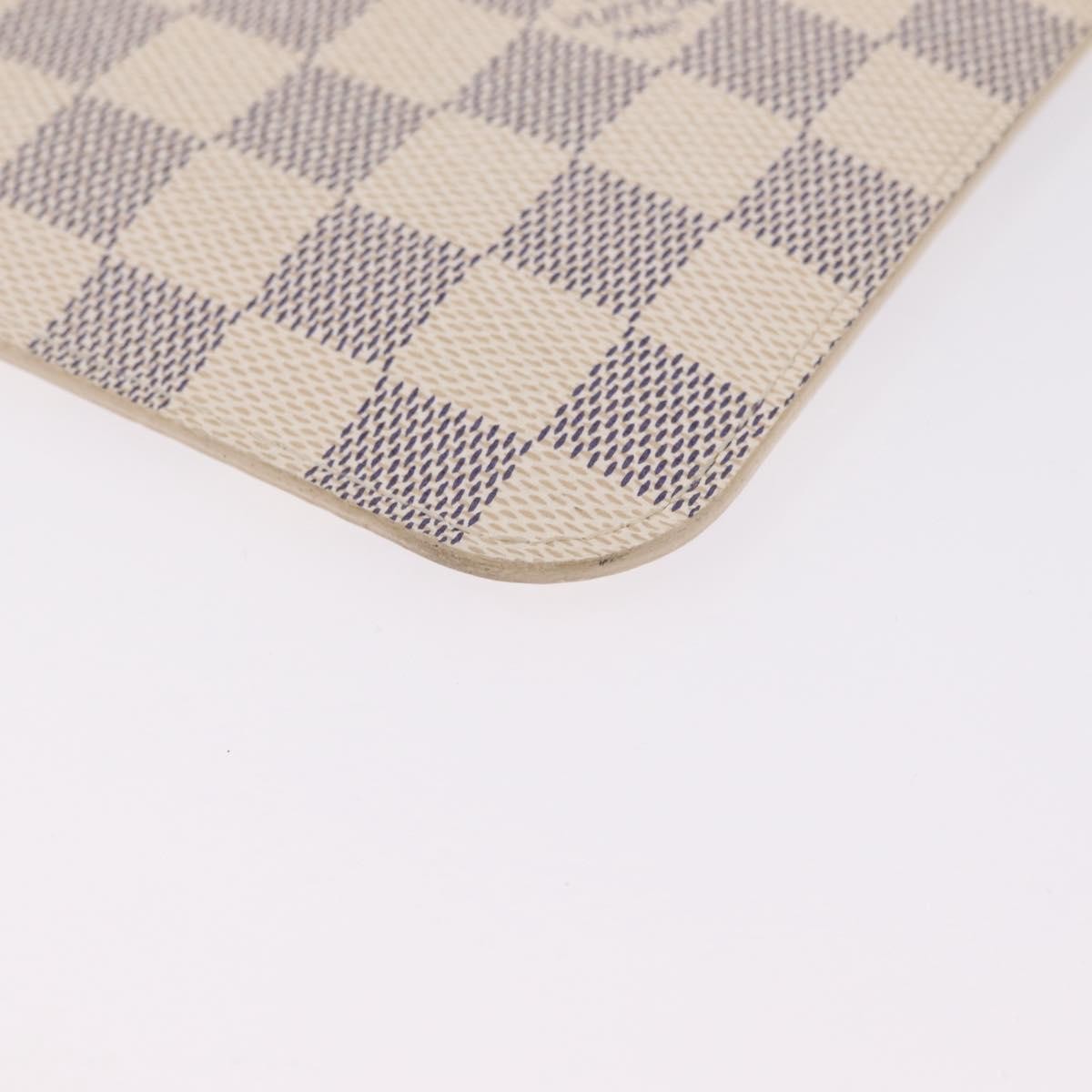 Louis Vuitton Neverfull Pochette Damier, White, Canvas, Clutch