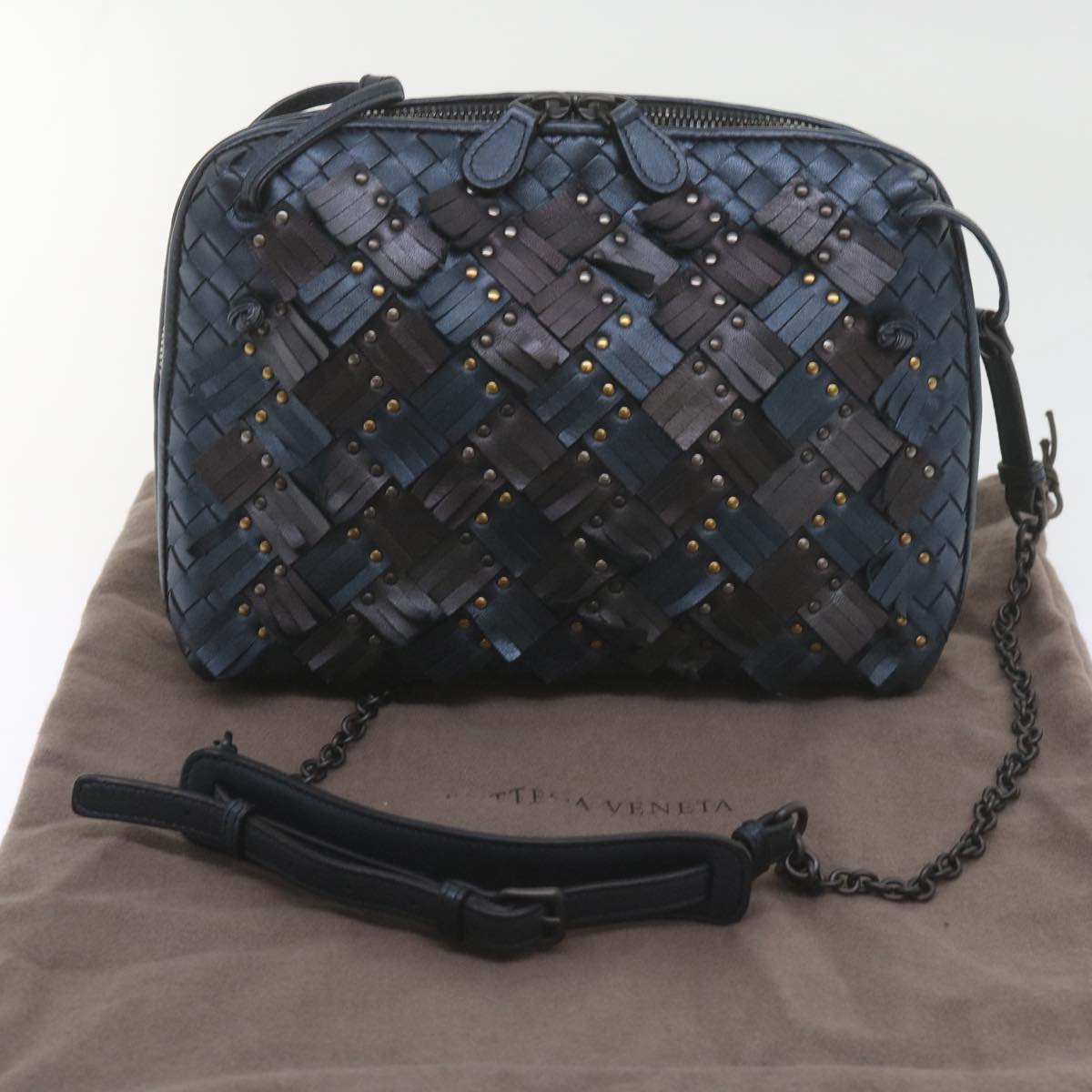 Bottega Veneta Intrecciato, Black, Leather, shoulder