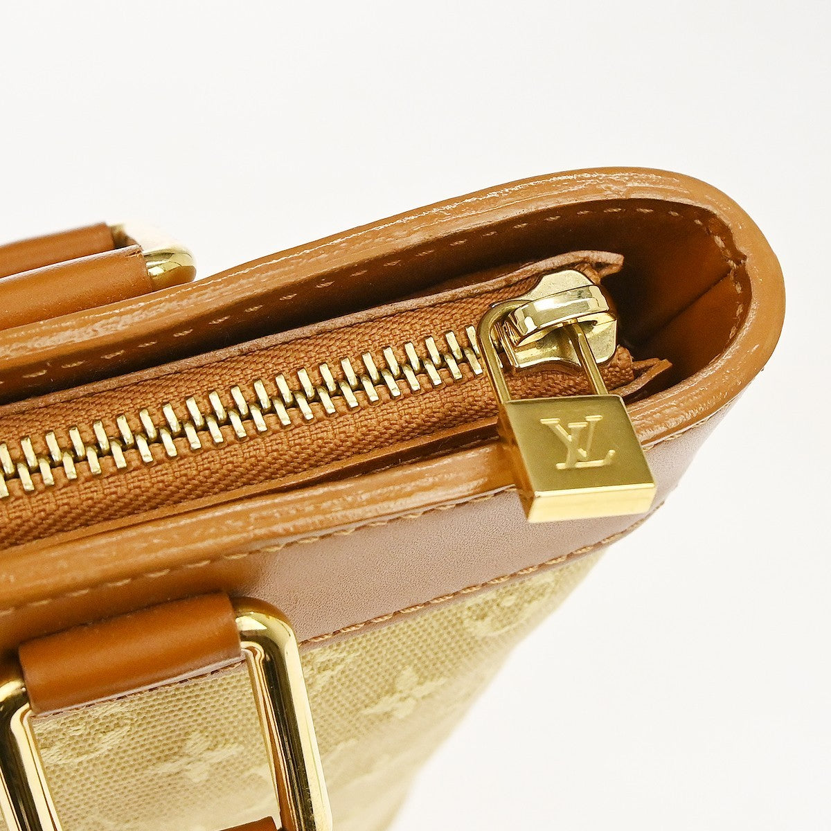 Louis Vuitton Lucille Mini Lin, Beige, Canvas, Handbag