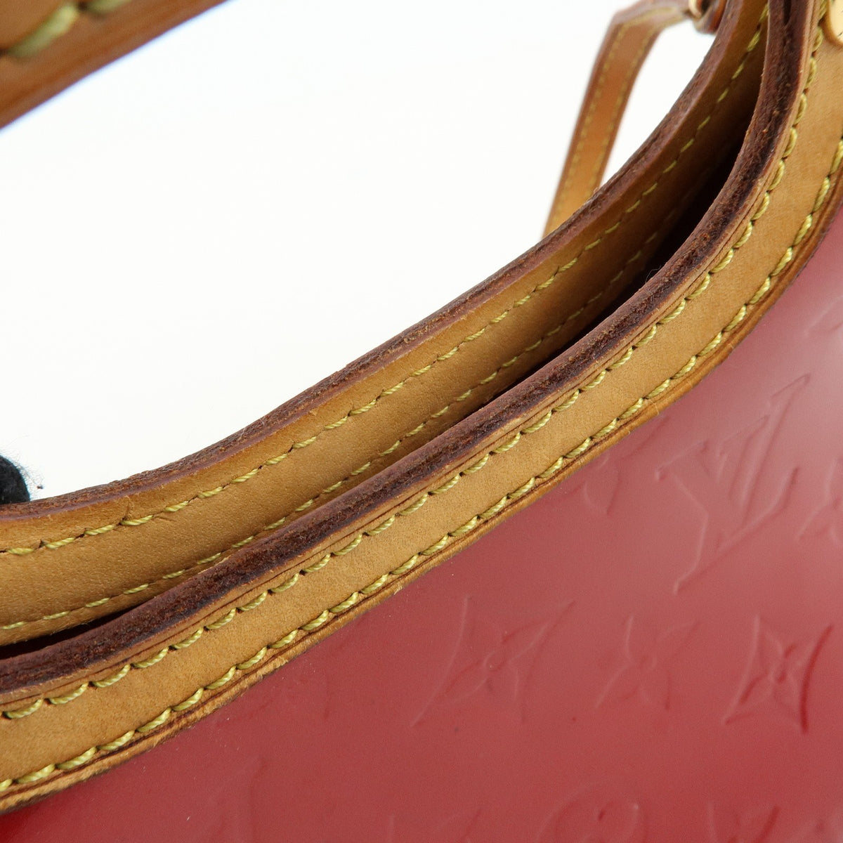 Louis Vuitton Roxbury Drive Monogram Vernis, Red, Patent Leather, Handbag