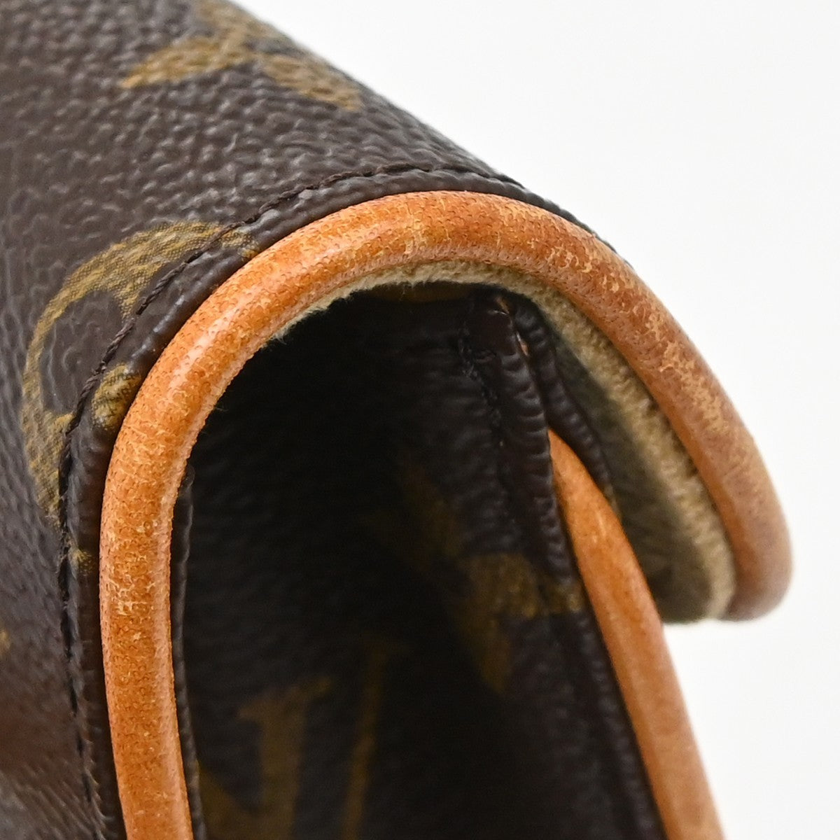 Louis Vuitton Florentine Pochette Monogram Canvas, Brown, Canvas, Clutch