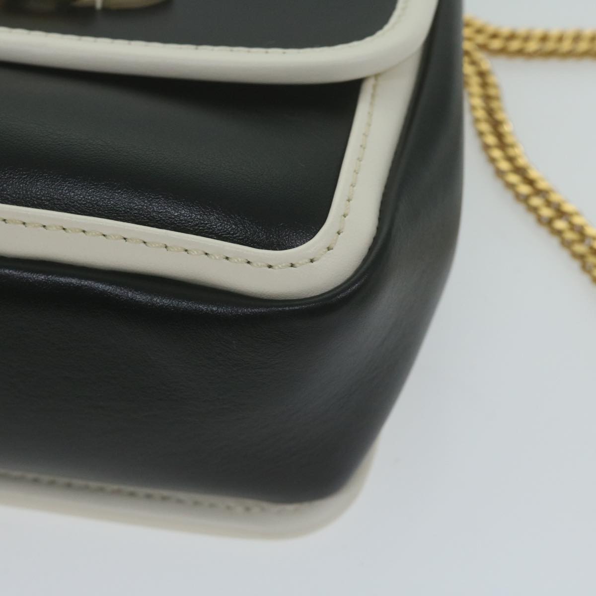 Bally, Black, Leather, shoulder