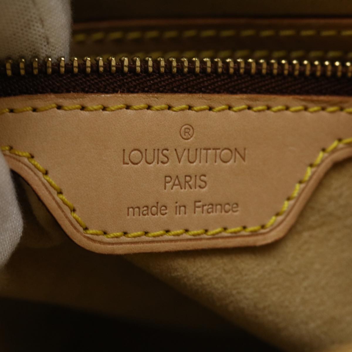 Louis Vuitton Bucket PM, Beige, Leather, shoulder