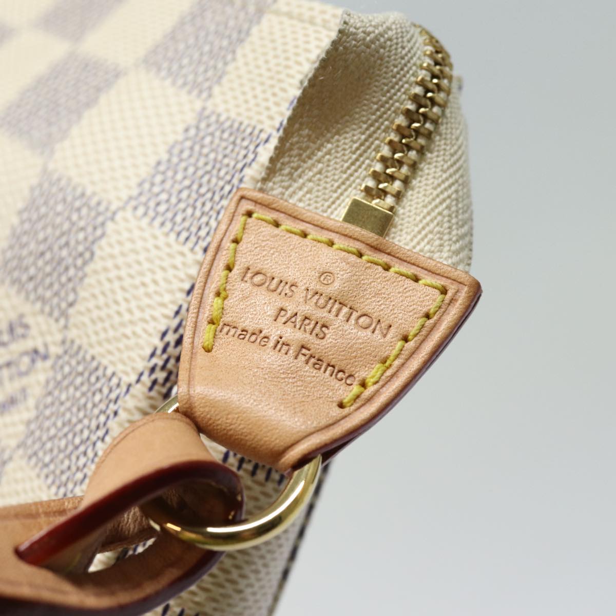 Louis Vuitton Pochette accessoires, White, Canvas, clutch