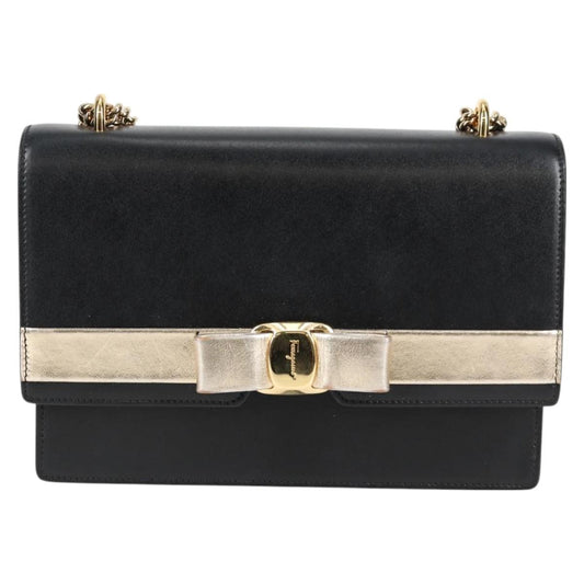 Salvatore Ferragamo Vara, Black, Leather, shoulder