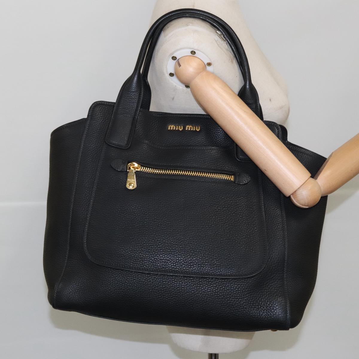 Miu Miu Vitello, Black, Leather, handbag