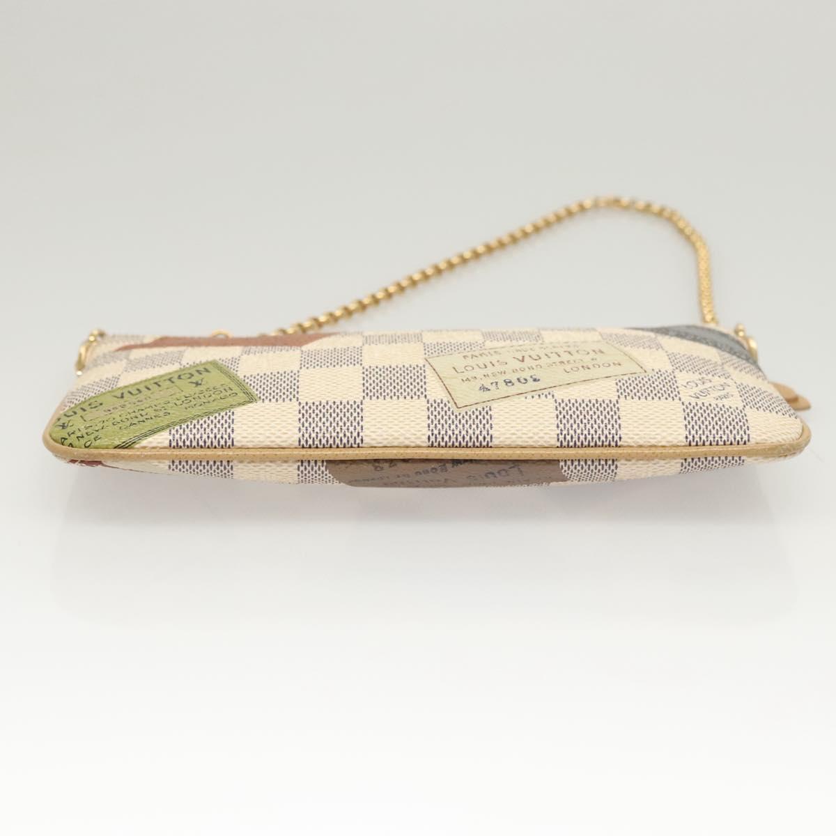 Louis Vuitton Pochette Accessoire, White, Canvas, clutch