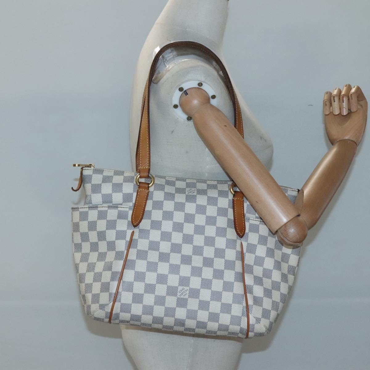 Louis Vuitton Totally, Beige, Canvas, tote