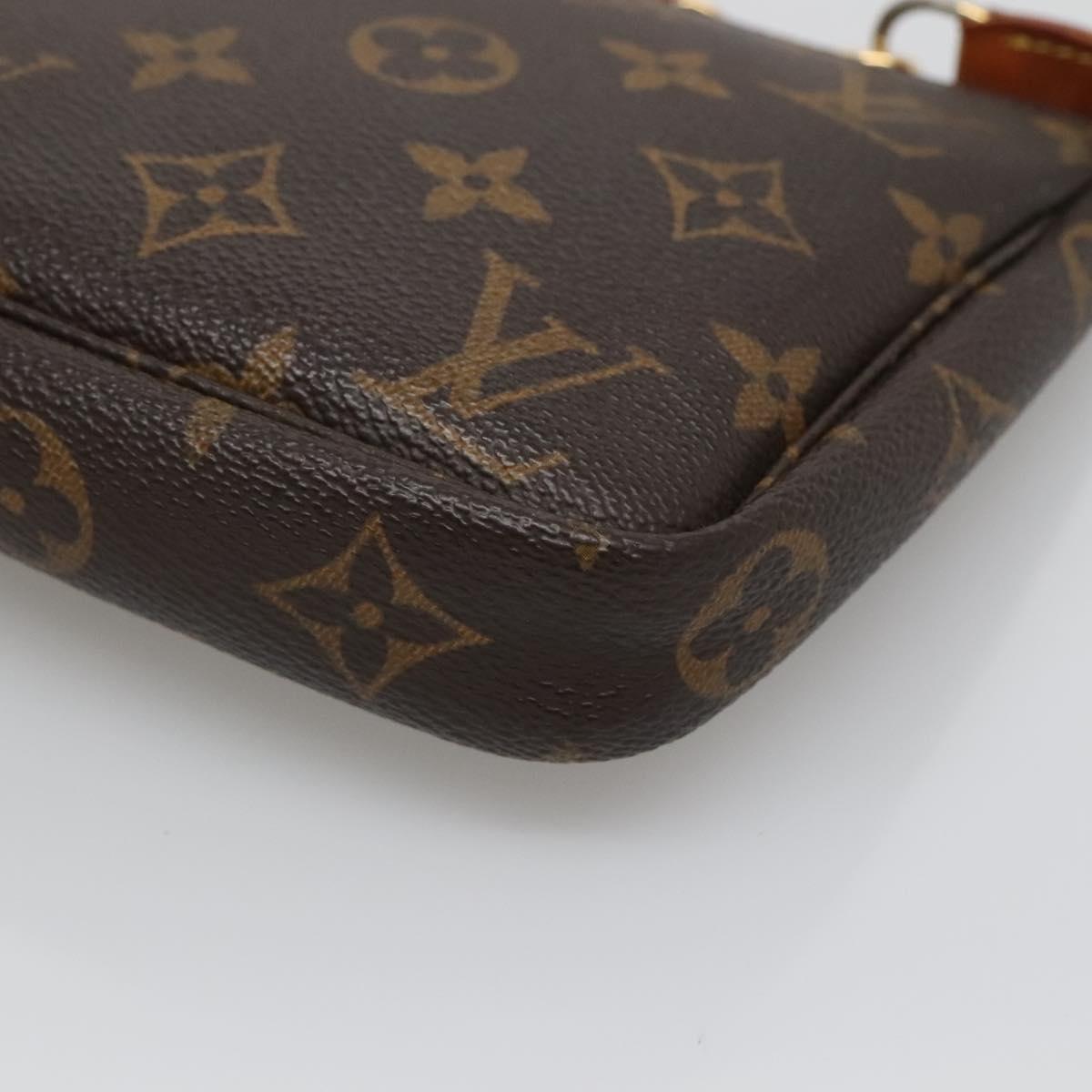 Louis Vuitton Pochette Accessoire, Brown, Canvas, clutch