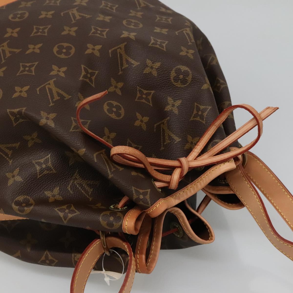 Louis Vuitton Noe, Brown, Canvas, shoulder