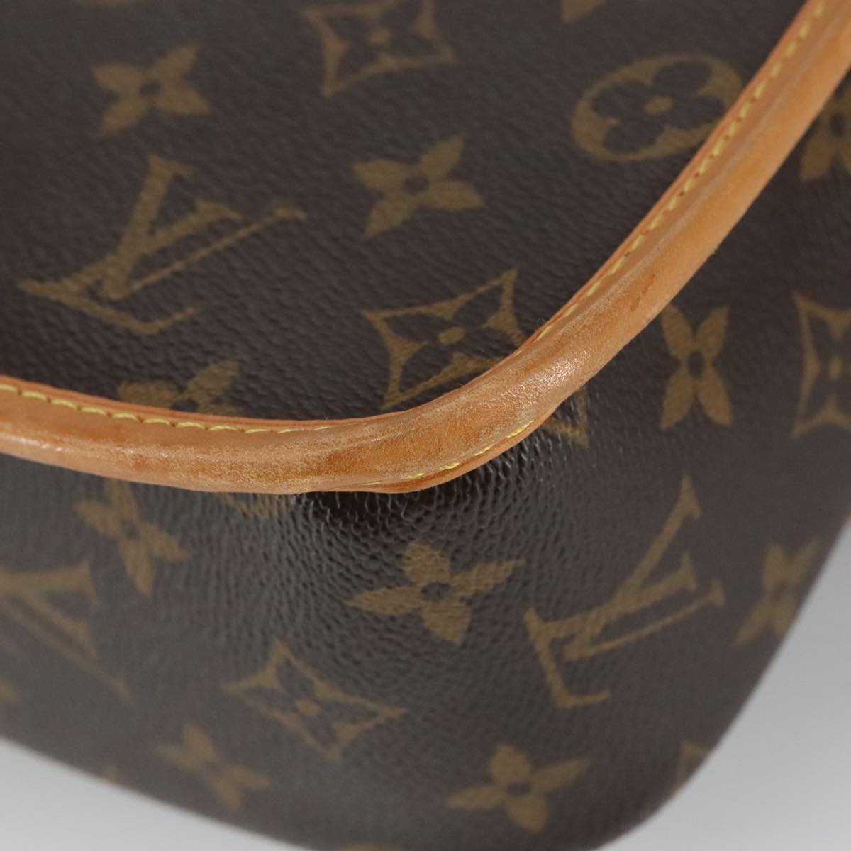 Louis Vuitton Sologne, Brown, Canvas, shoulder