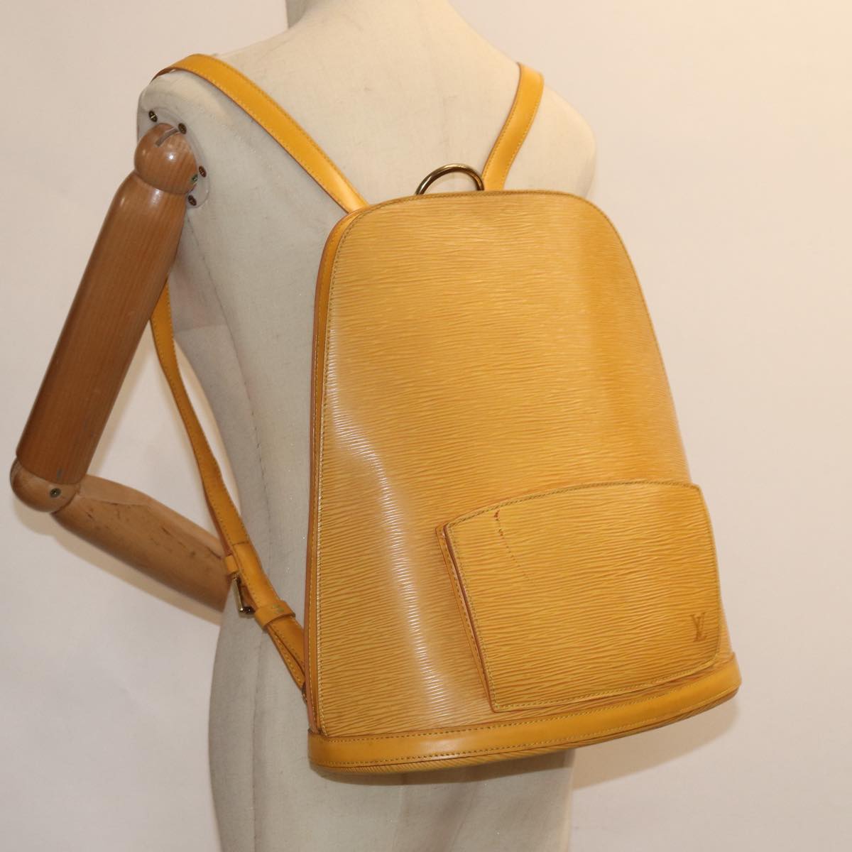 Louis Vuitton Gobelins, Yellow, Leather, backpack