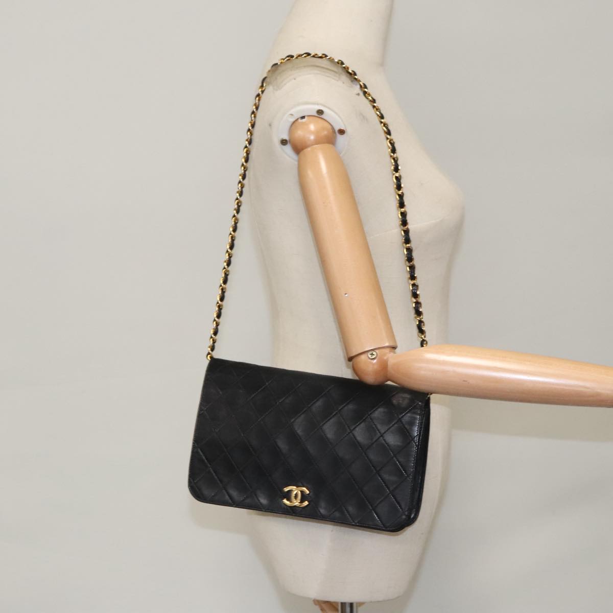 Chanel Flap bag, Black, Leather, shoulder