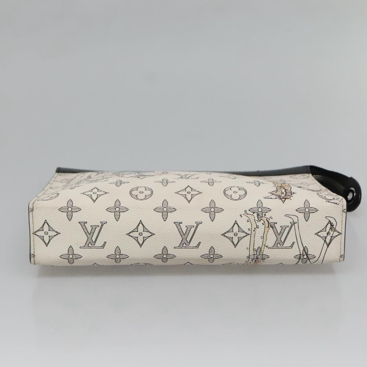 Louis Vuitton Savane, White, Canvas, clutch
