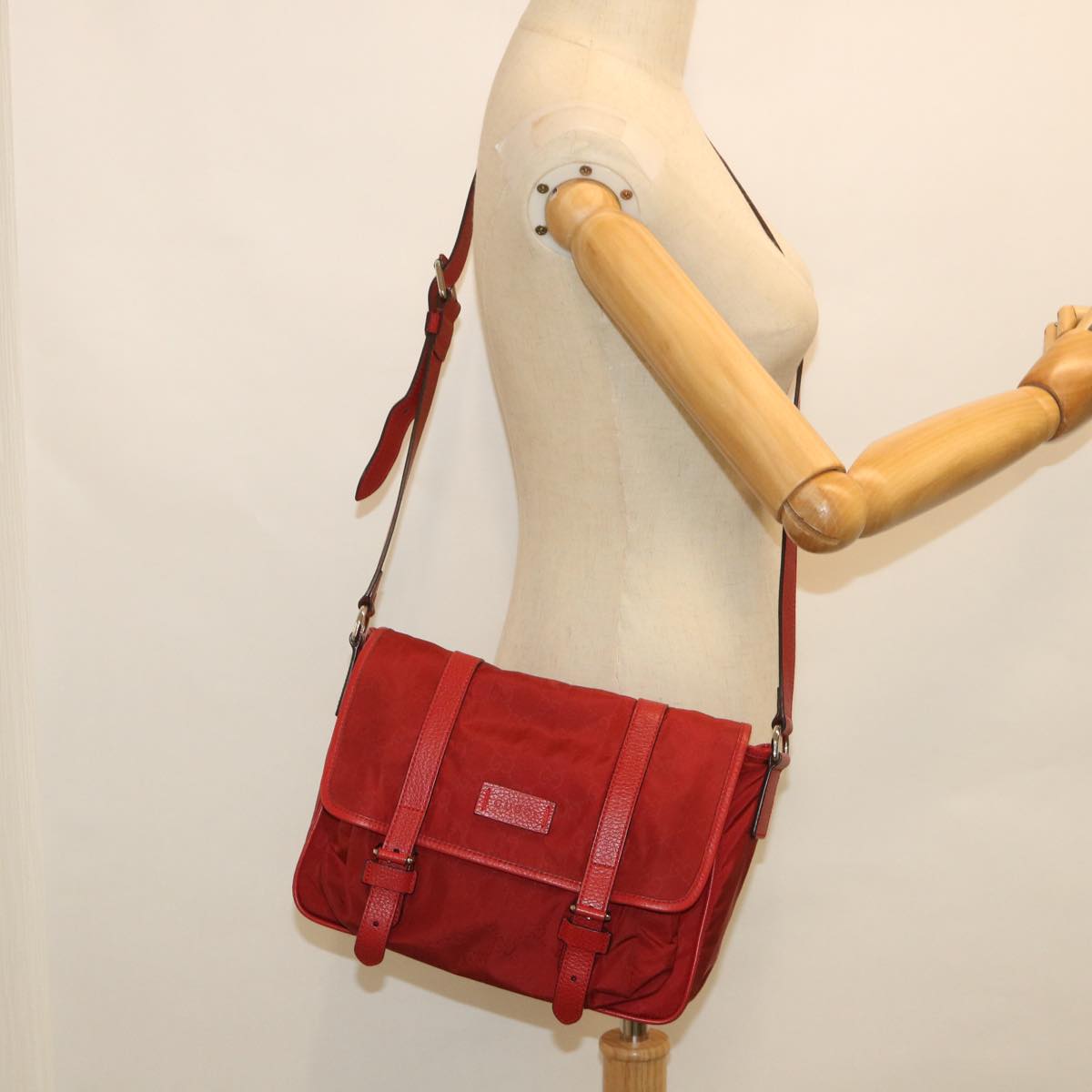 Gucci --, Red, Canvas, shoulder