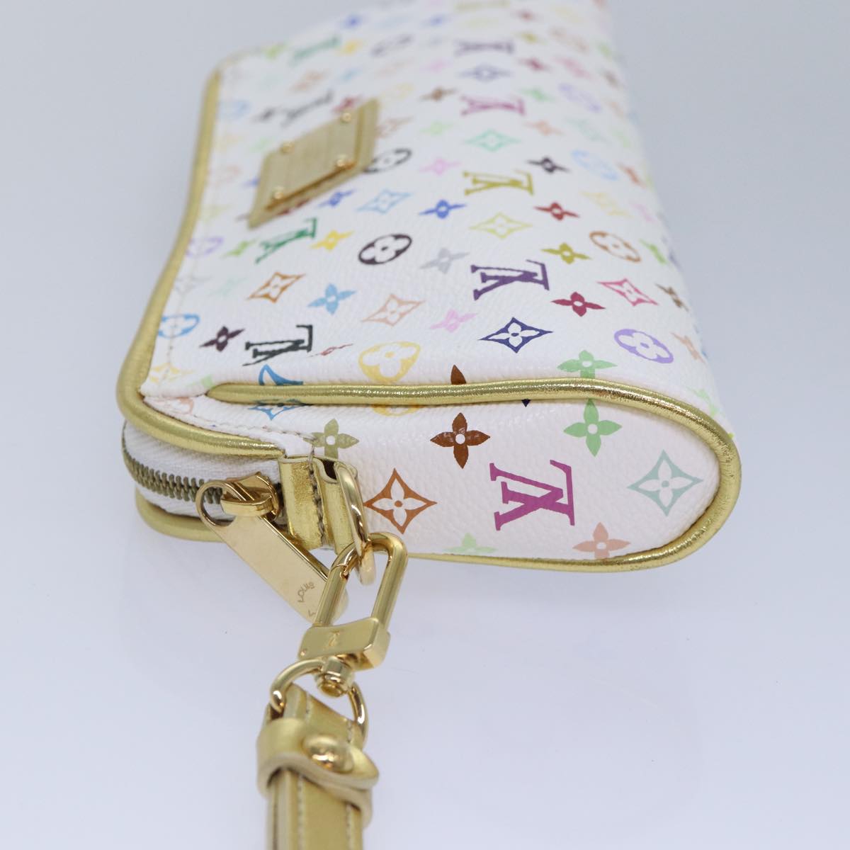 Louis Vuitton Kate Clutch, White, Canvas, clutch