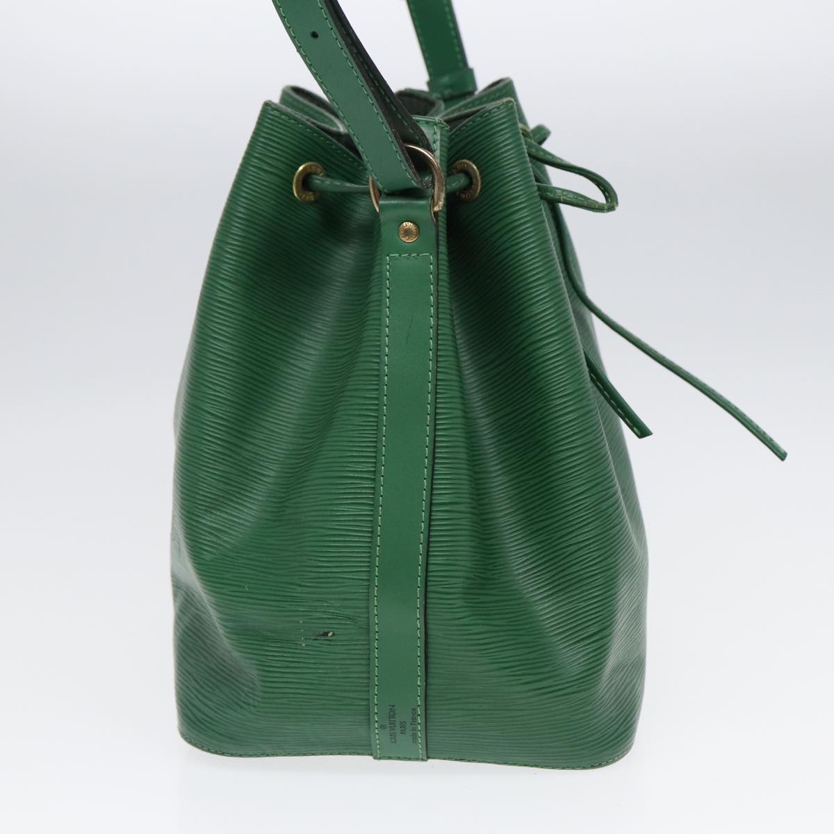 Louis Vuitton Noé PM, Green, Leather, shoulder