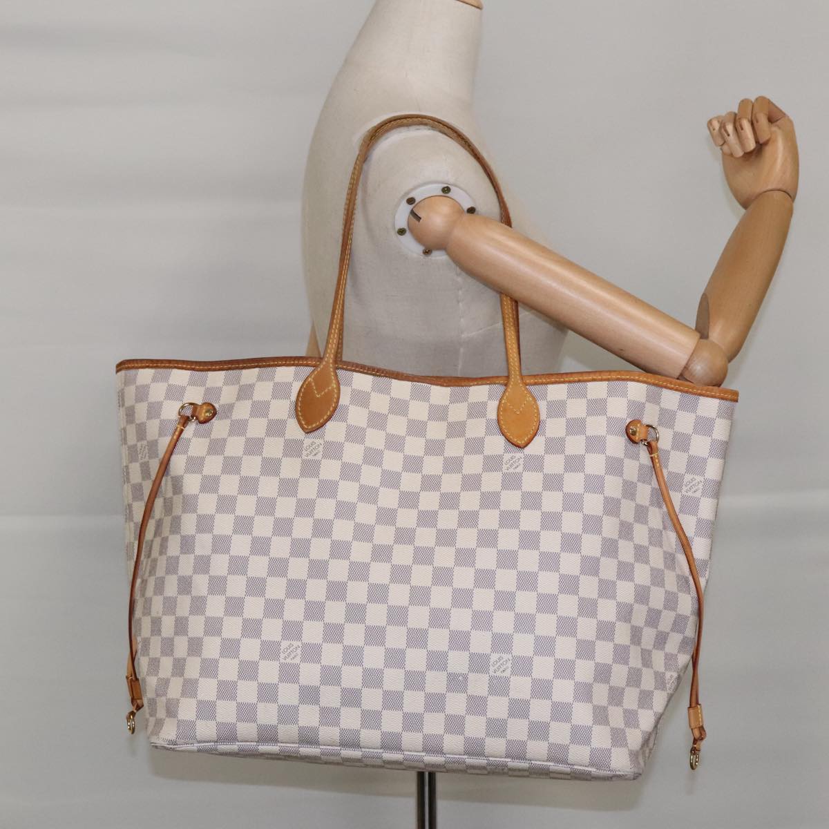 Louis Vuitton Neverfull GM, White, Canvas, tote