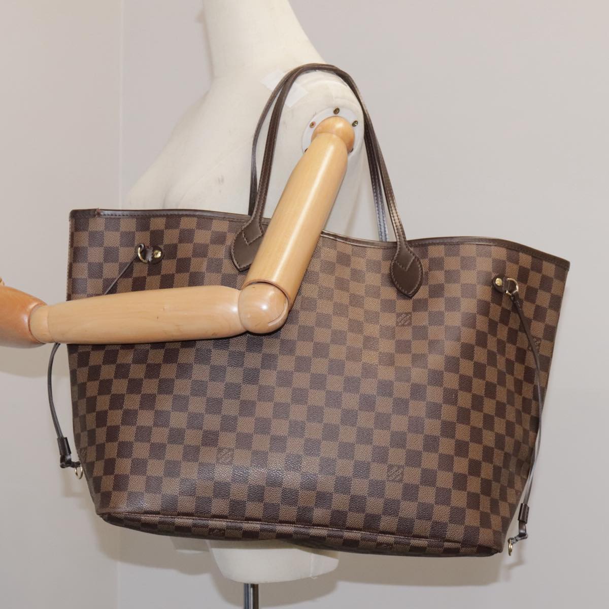 Louis Vuitton Neverfull GM, Brown, Canvas, tote