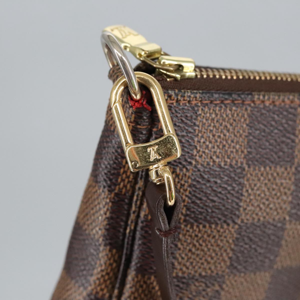 Louis Vuitton Pochette Accessoire, Brown, Canvas, clutch