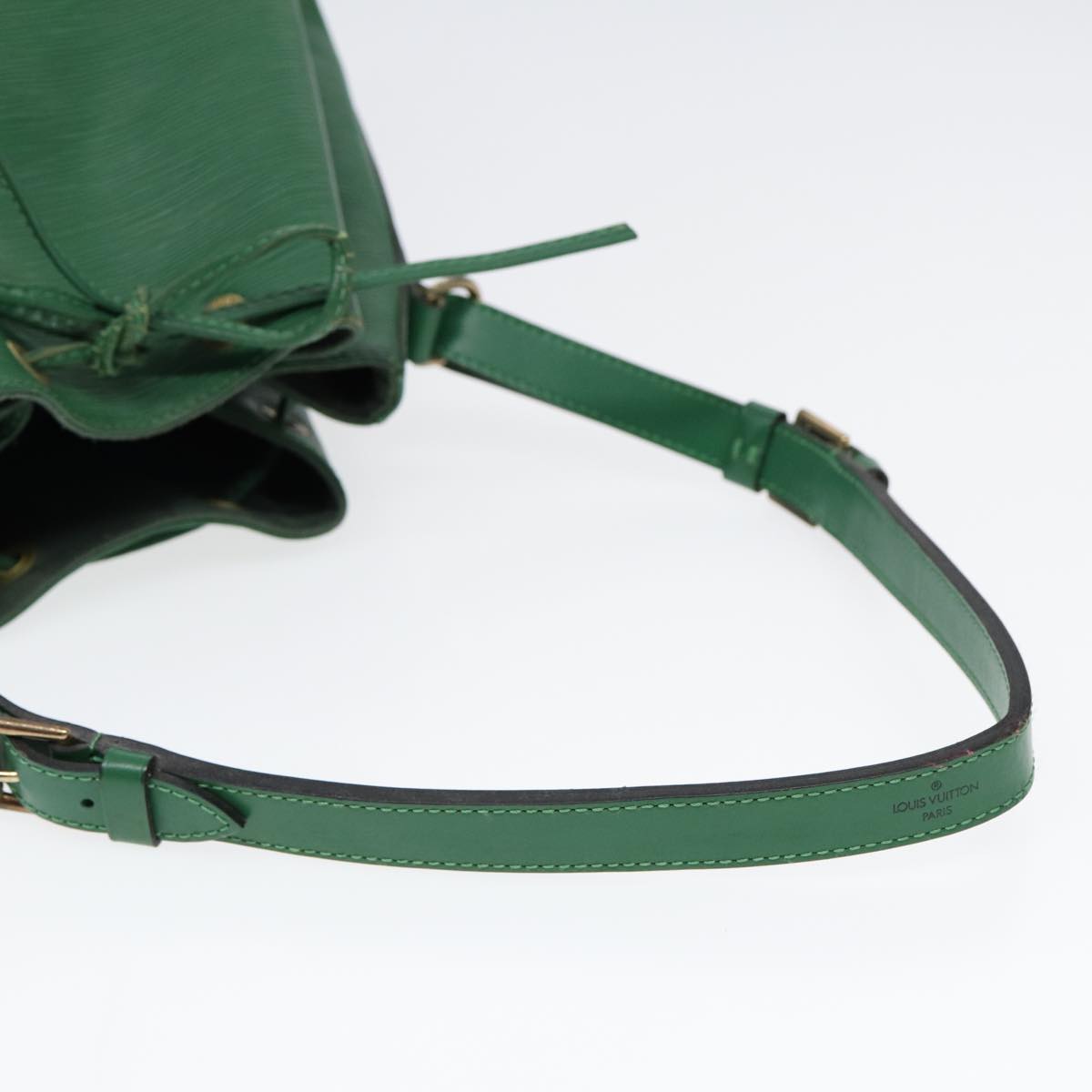 Louis Vuitton Noé PM, Green, Leather, shoulder