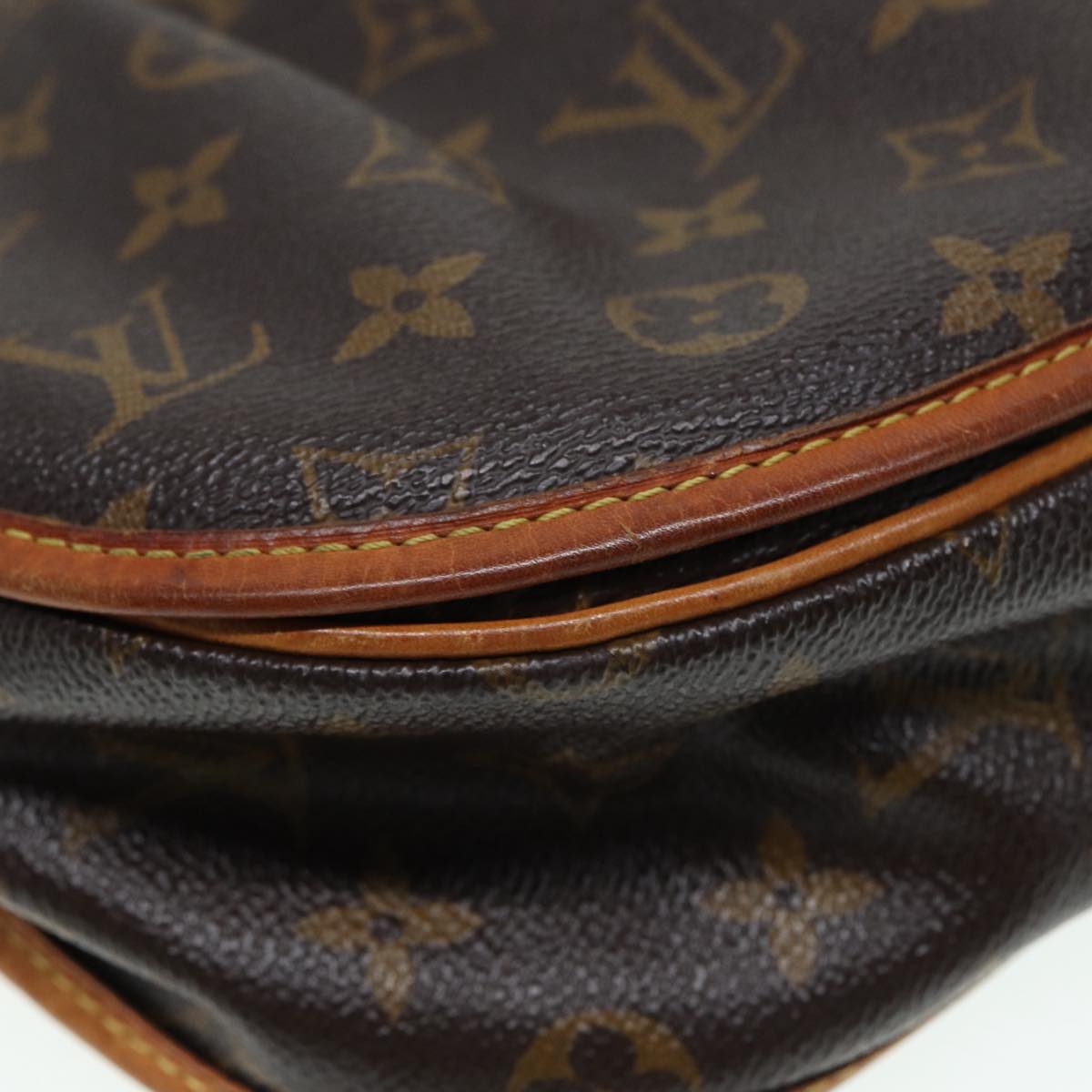 Louis Vuitton Menilmontant, Brown, Canvas, shoulder