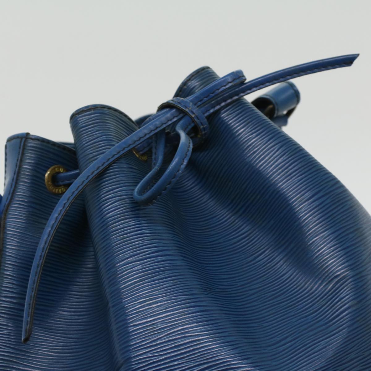 Louis Vuitton Noe, Blue, Leather, shoulder