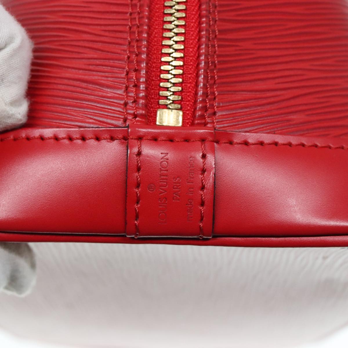 Louis Vuitton Alma, Red, Leather, handbag