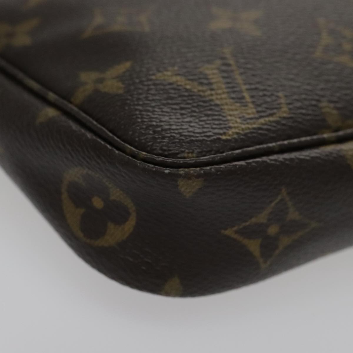 Louis Vuitton Pochette Accessoire, Brown, Canvas, clutch