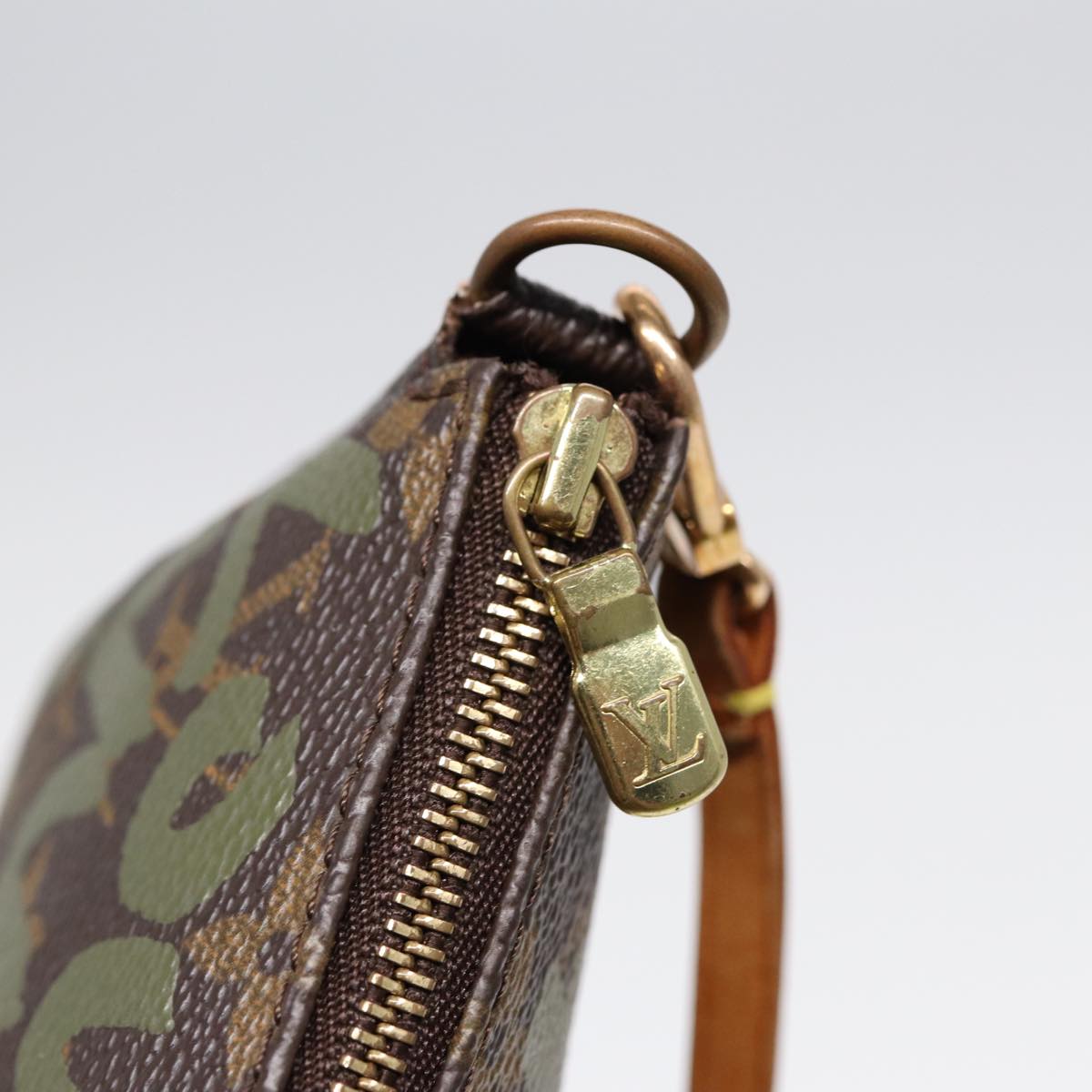 Louis Vuitton Pochette Accessoire, Brown, Canvas, clutch