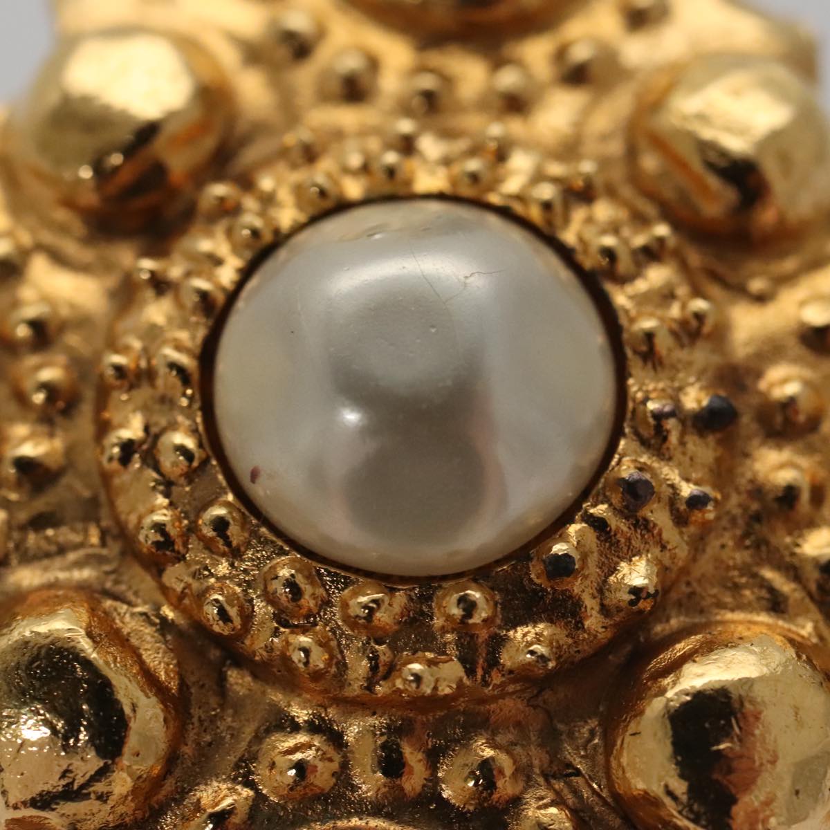 Chanel, Gold, Gold Plated, brooch