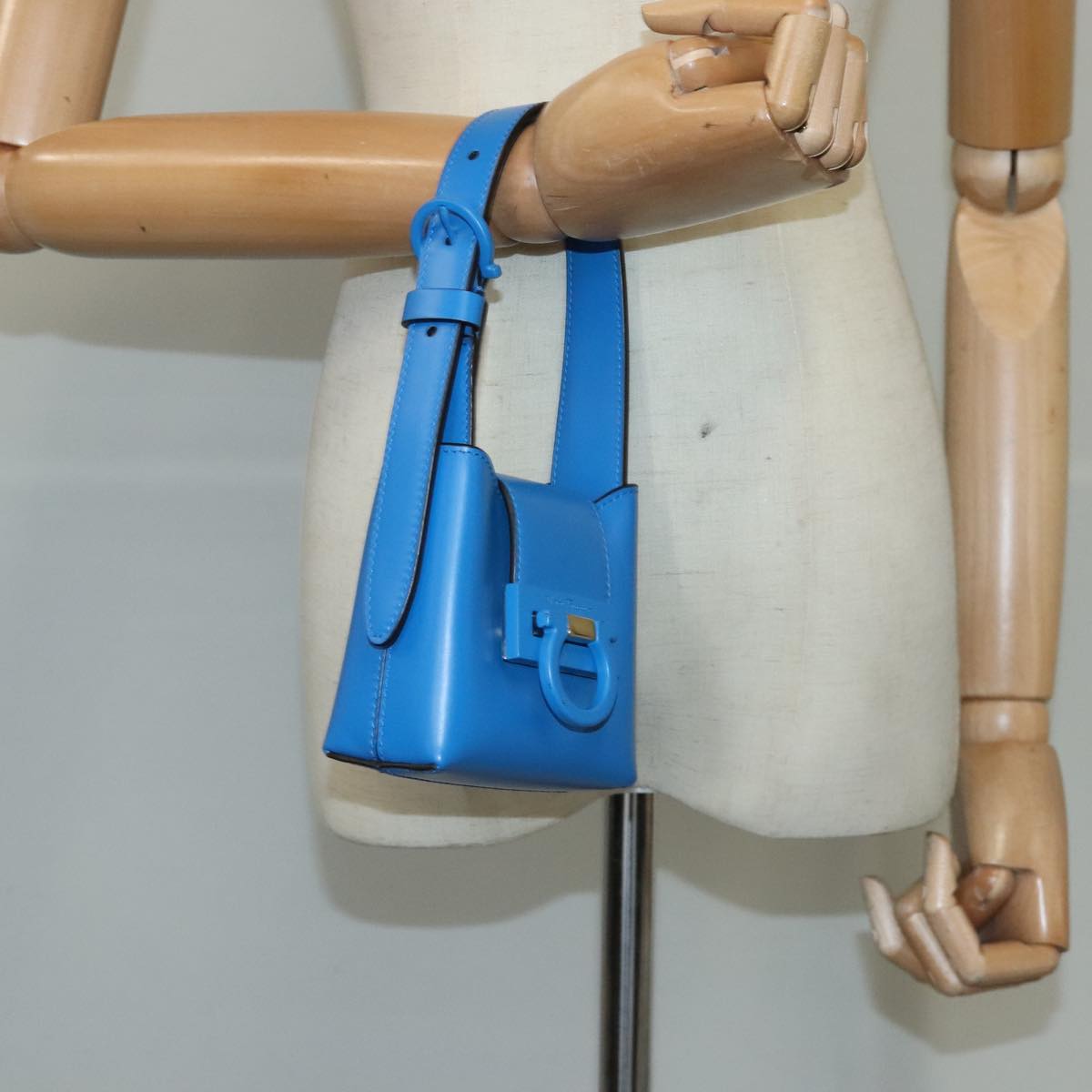 Salvatore Ferragamo Gancini, Blue, Leather, handbag