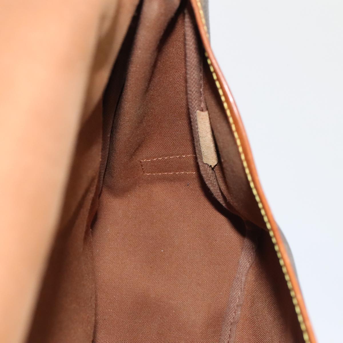 Louis Vuitton Saumur 35, Brown, Canvas, shoulder