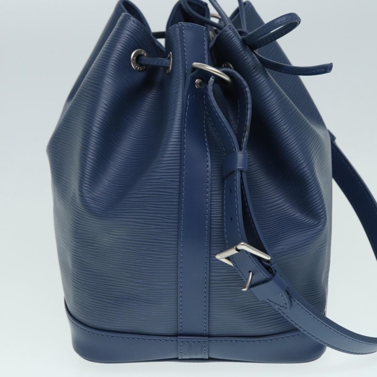 Louis Vuitton Noe, Blue, Leather, shoulder