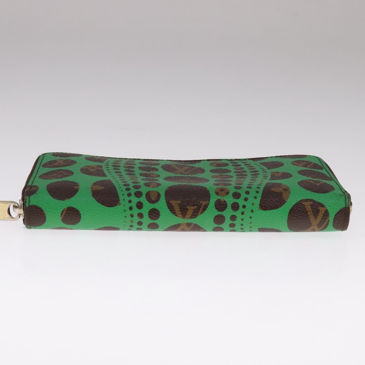 Louis Vuitton Zippy wallet, Green, Canvas, wallet