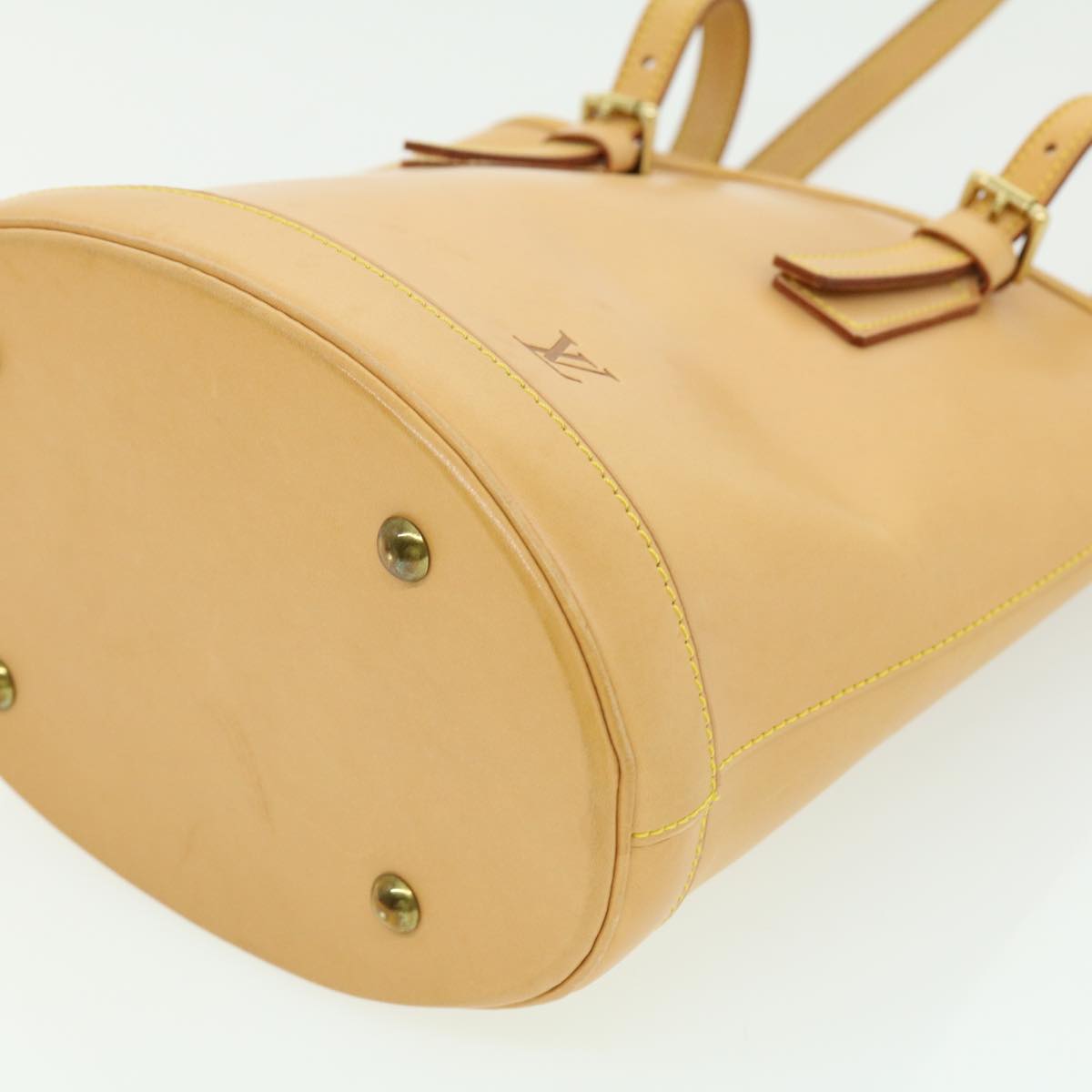 Louis Vuitton Bucket PM, Beige, Leather, shoulder