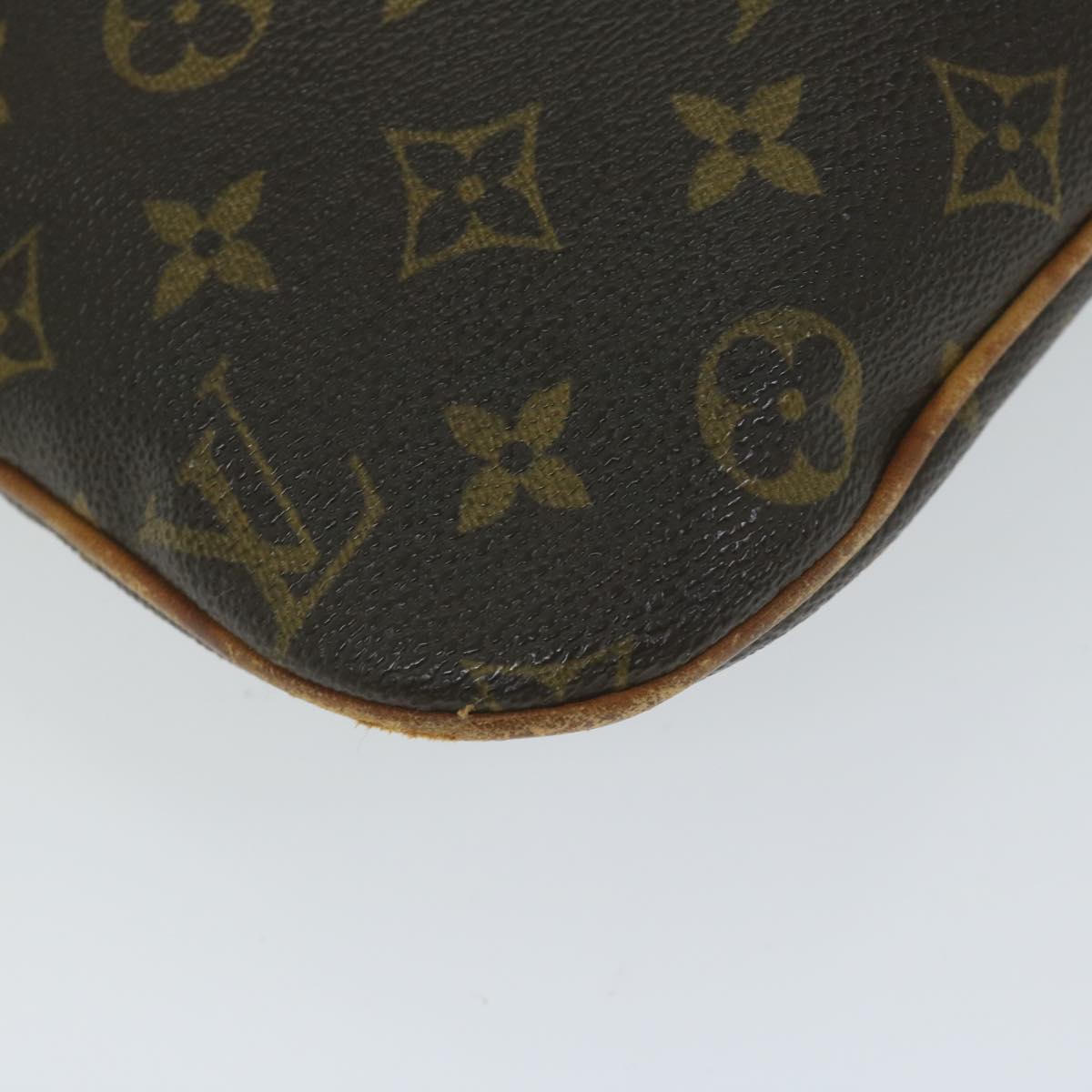 Louis Vuitton Bosphore, Brown, Canvas, shoulder