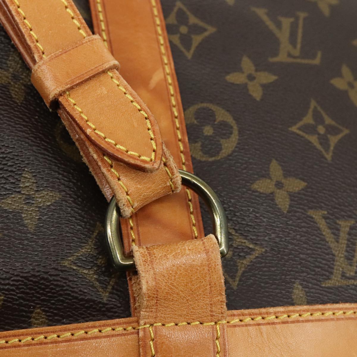 Louis Vuitton Randonnée, Brown, Canvas, shoulder