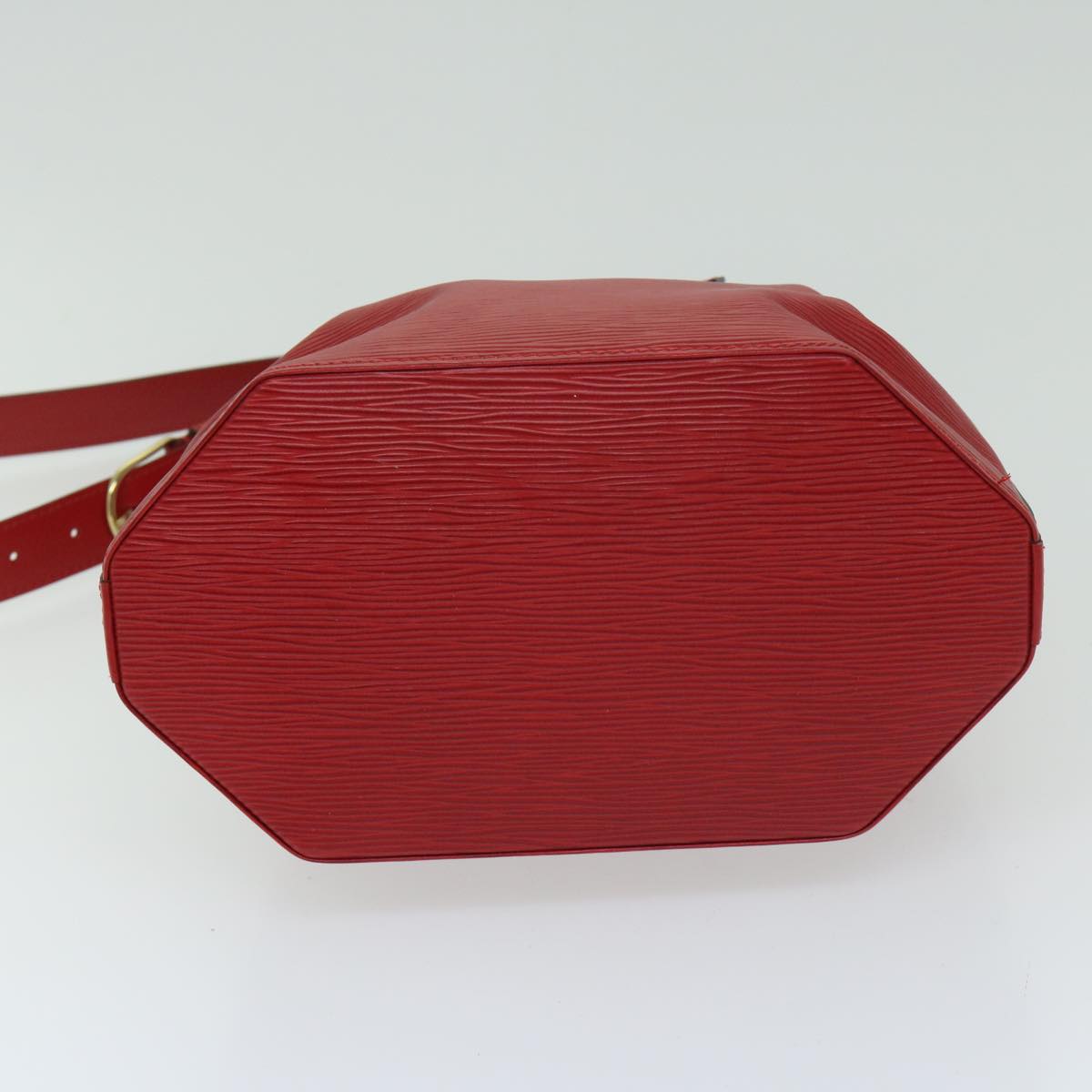 Louis Vuitton Sac d'épaule, Red, Leather, shoulder