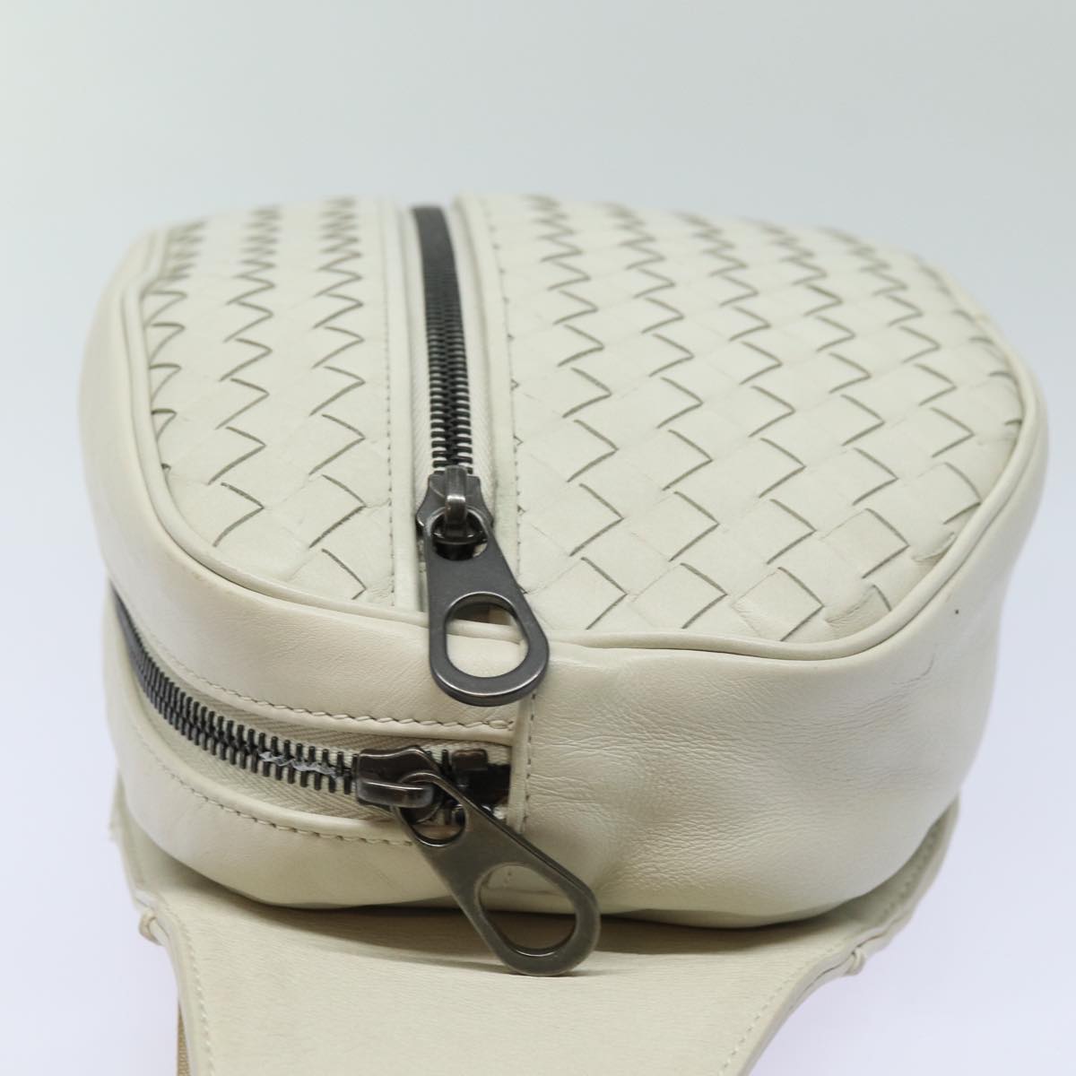 Bottega Veneta Intrecciato, White, Leather, shoulder