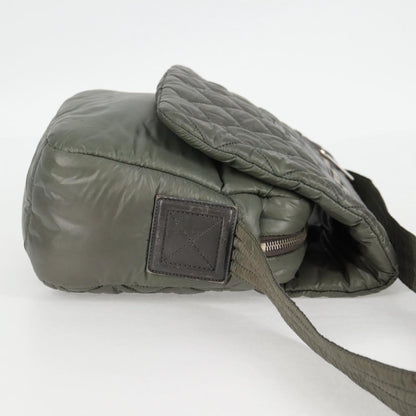 Chanel Coco Cocoon, Khaki, NYLON, shoulder